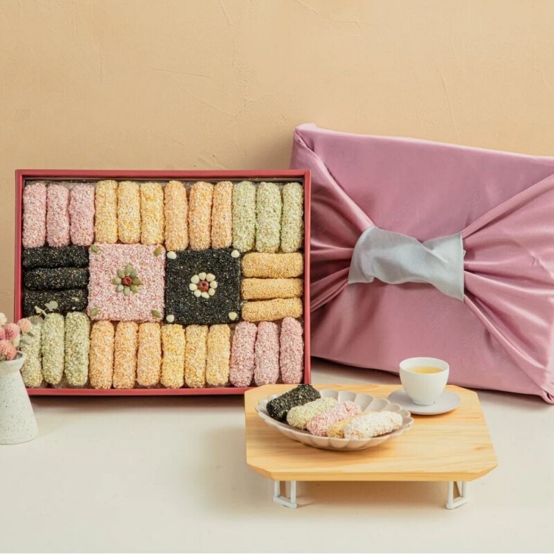 강원더몰,강릉무진장한과  선물세트  꽃수를담다 2호(고급보자기포장)